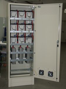 Notstrom-Ersatzanlage mit USV-Funktion, für LED-Beleuchtung als Netzersatz 3 x 1,5 kW